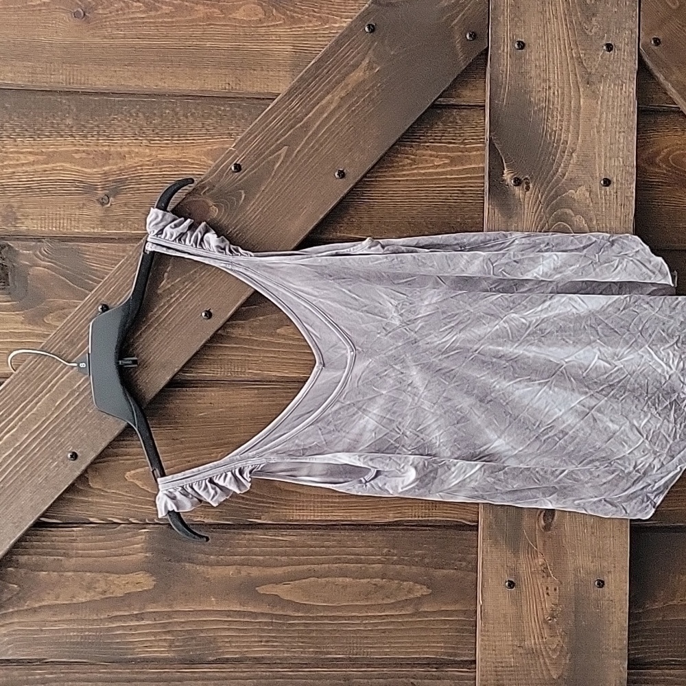 NWT Chaser Tank Top Medium  P2P 20